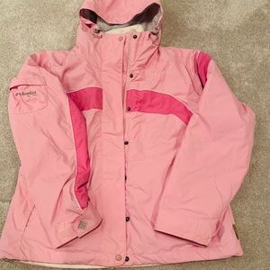Columbia 3in1 ski jacket with pink fleece lining.